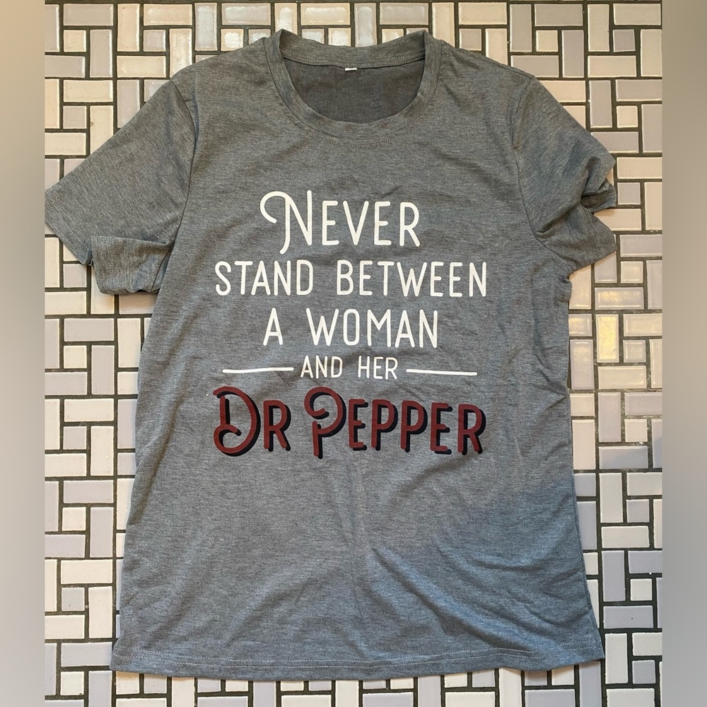 Gray Dr Pepper Graphic T-Shirt